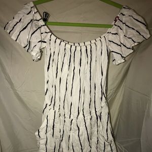 Stripped summer romper!